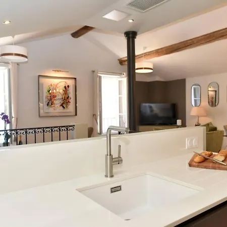 ヴィラ Picasso By The Sea Luxurious Design House Sea View Old For 6 アンティーブ